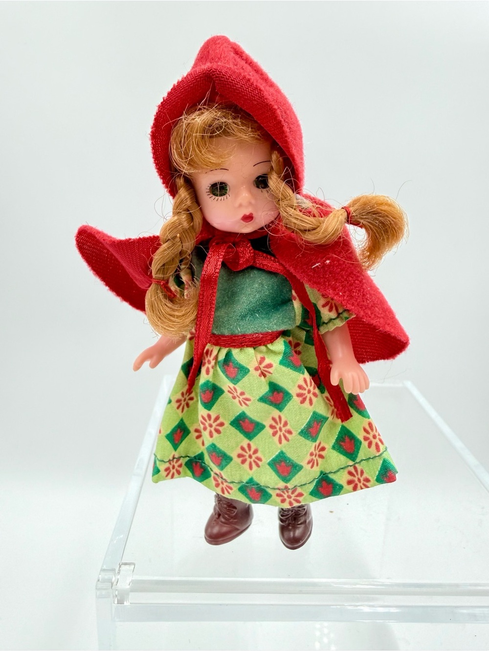 Red Hooded Girl Doll in Green Patterned Dress Madame Alexander Little Red Riding